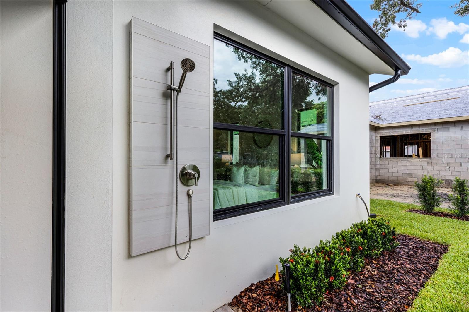 SHOWALTER PARK - Residential