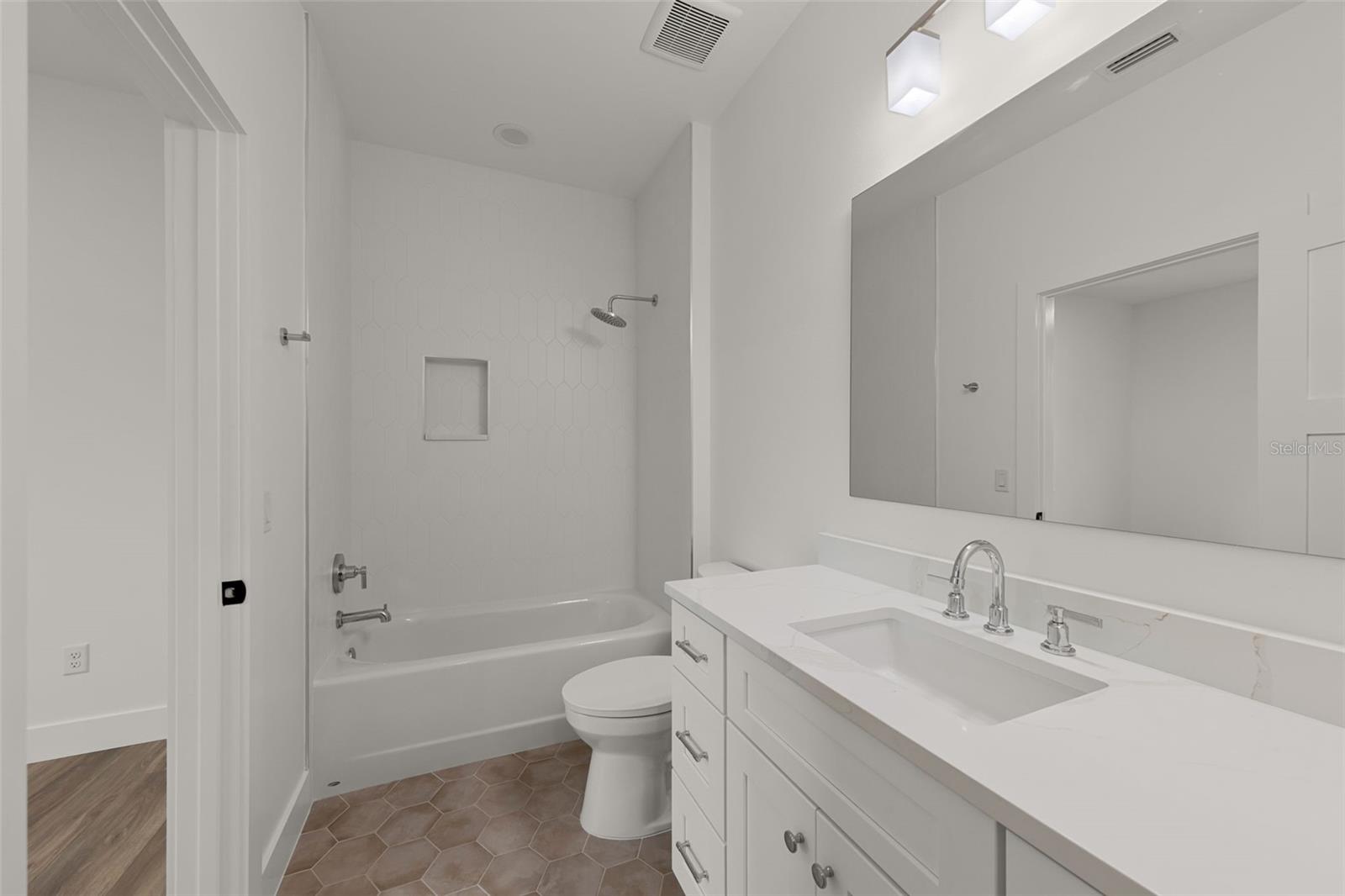 SHOWALTER PARK - Residential