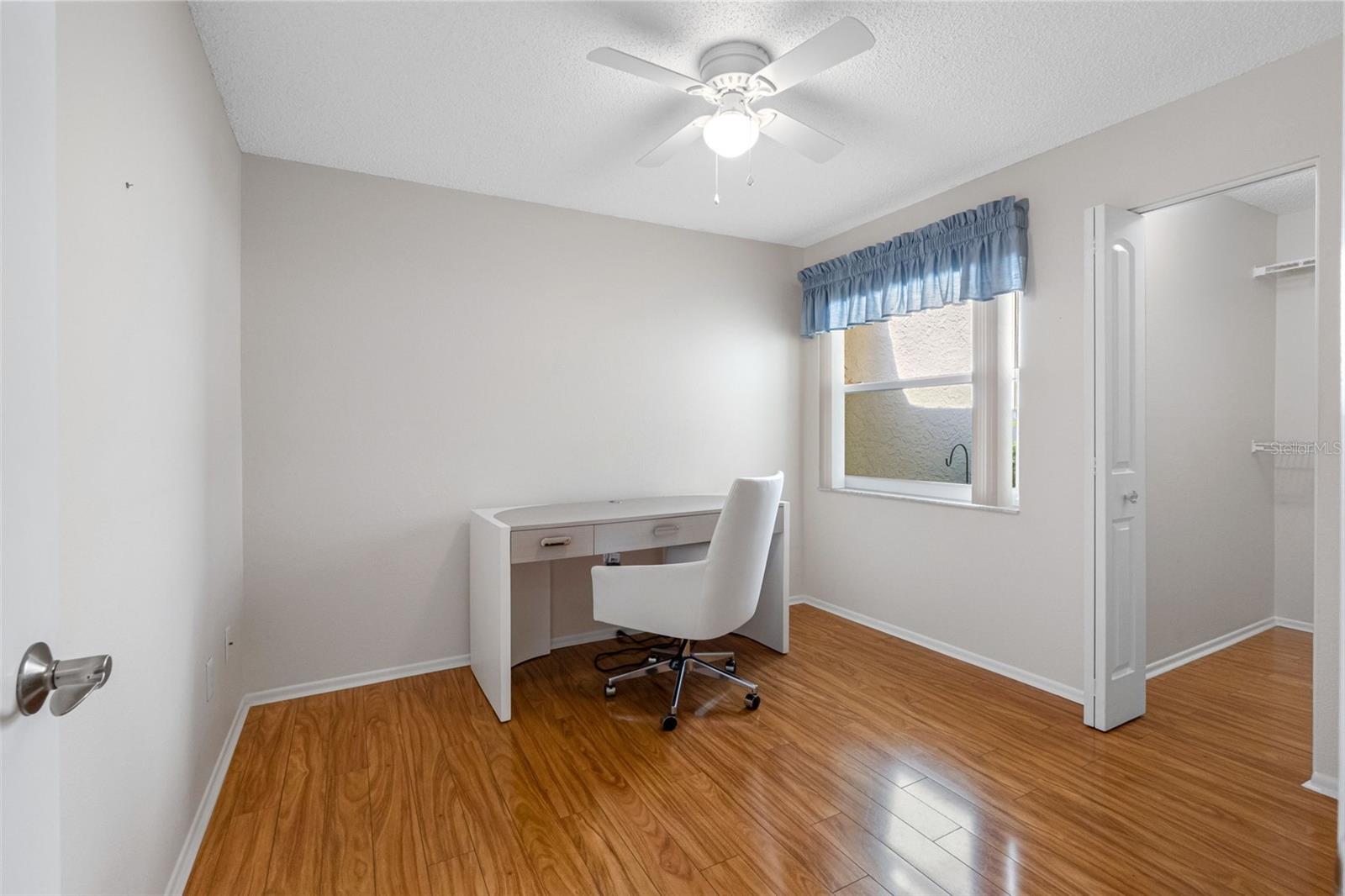 CHATEAUX WOODS CONDO - Residential