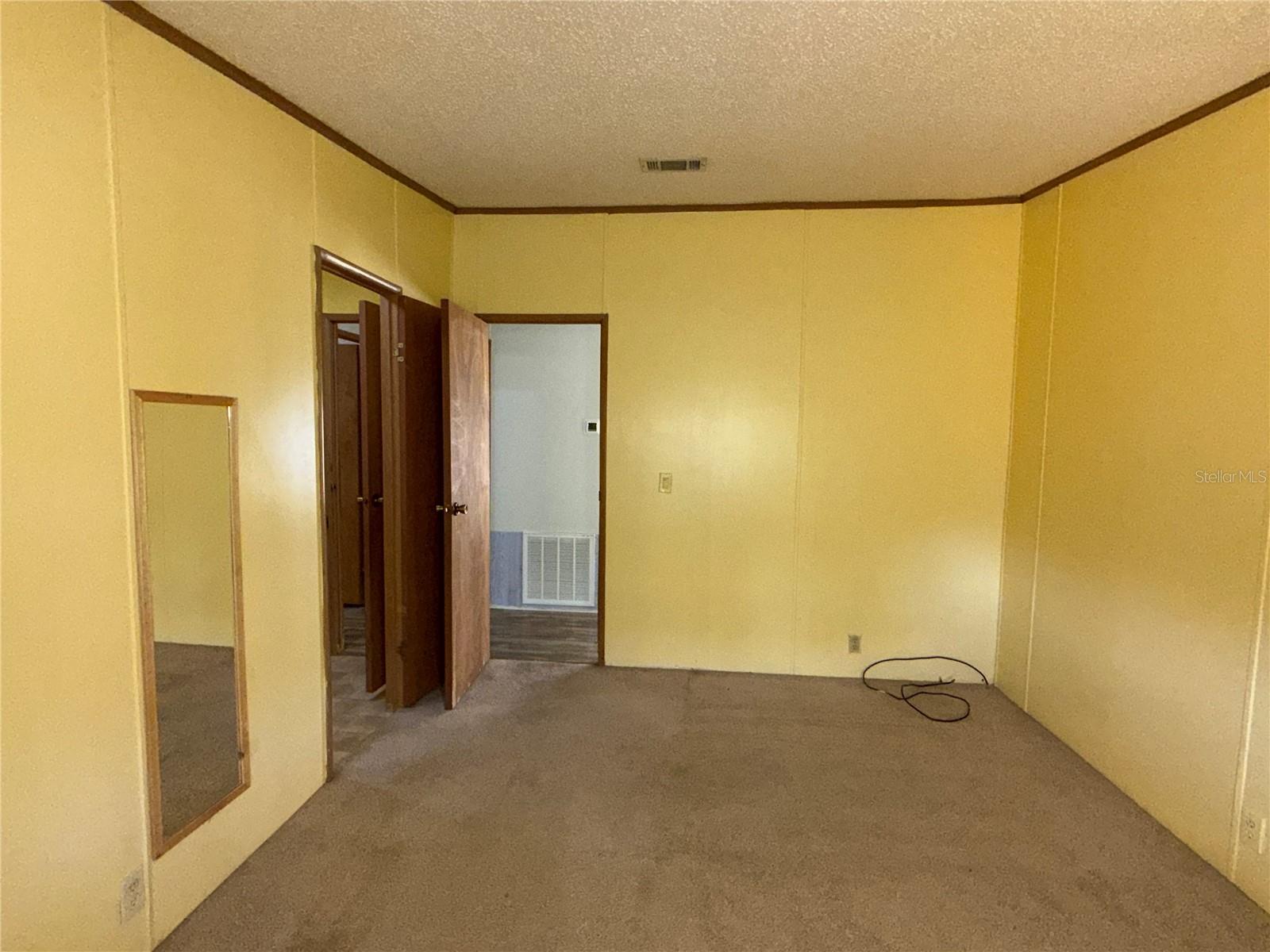 TIMBER LAKE ESTATES - Residential