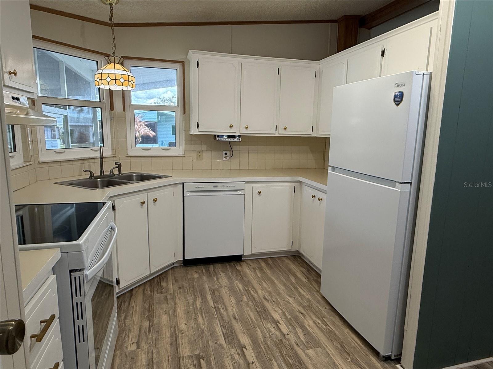 TIMBER LAKE ESTATES - Residential