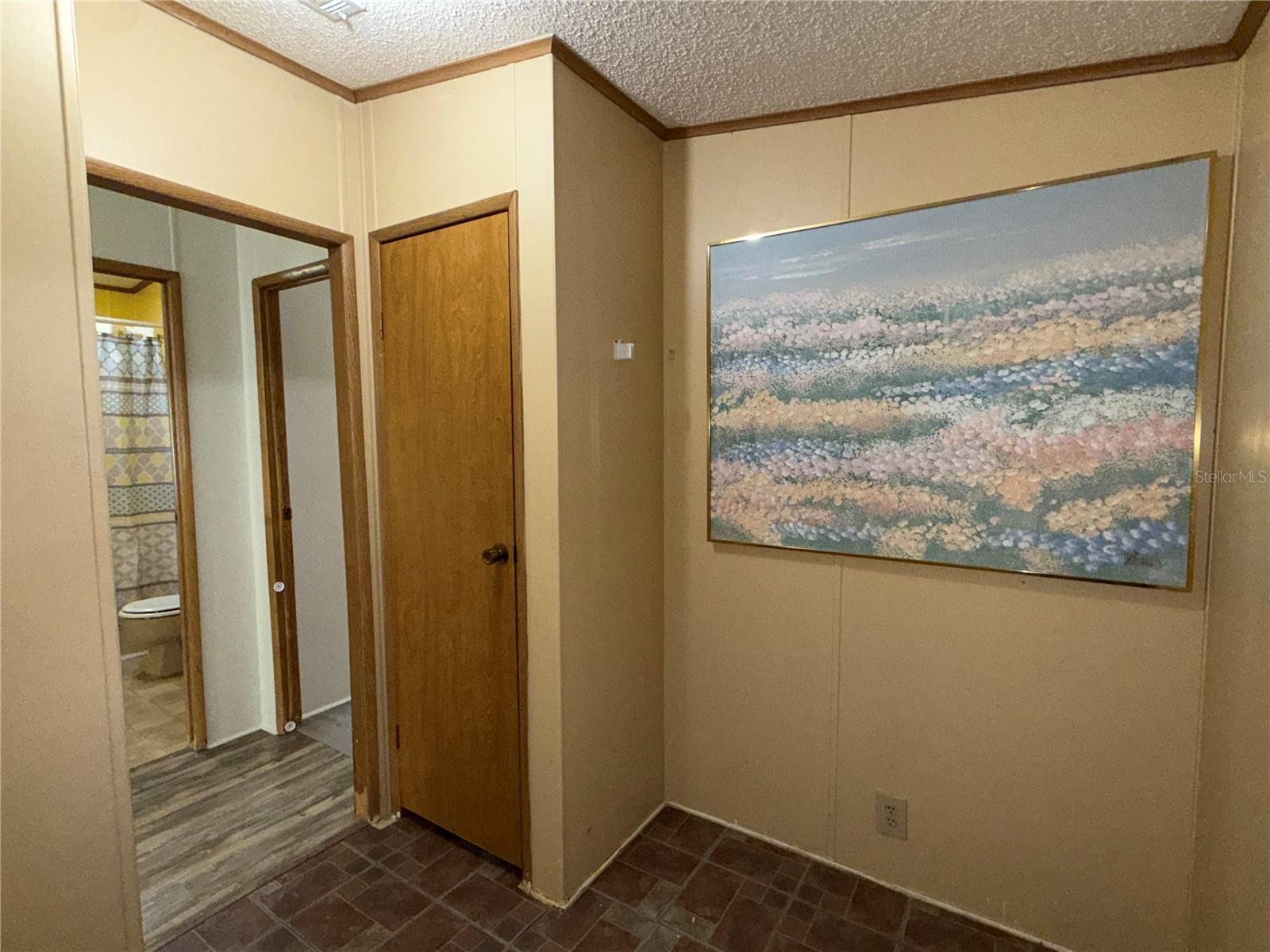 TIMBER LAKE ESTATES - Residential