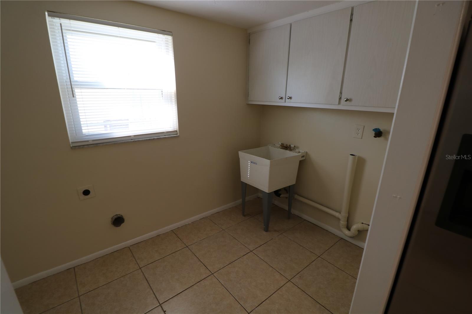 PALM TERRACE GARDENS - Residential Lease