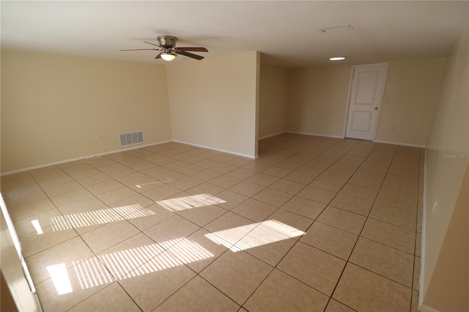 PALM TERRACE GARDENS - Residential Lease