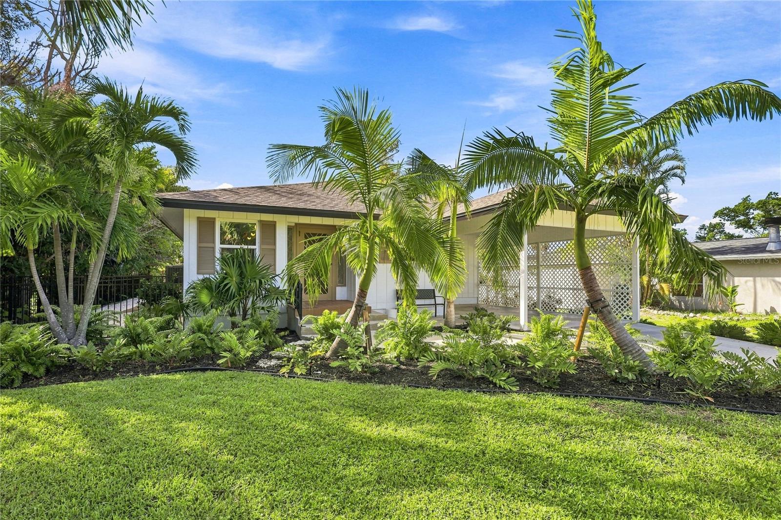 700 LONGBOAT COURT