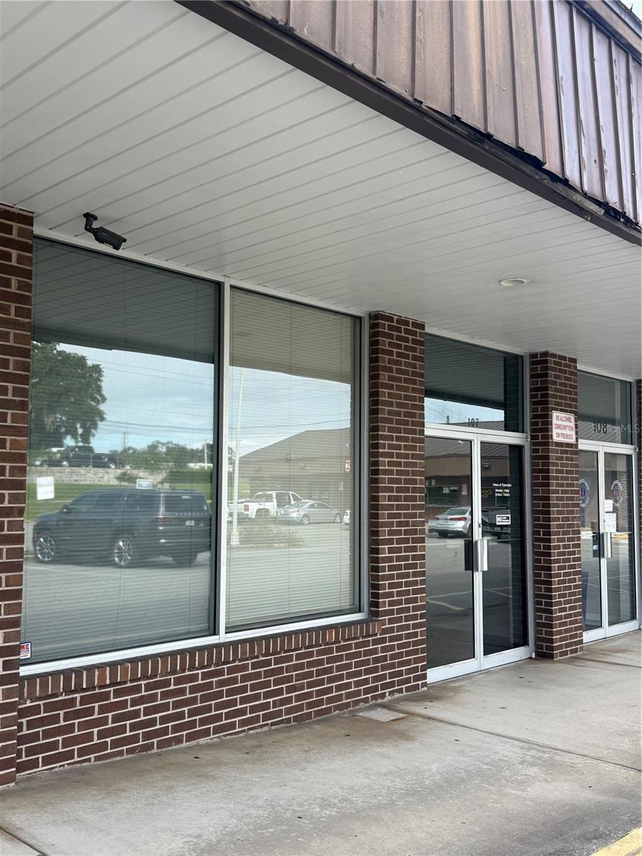 GARYS ADD - Commercial Lease