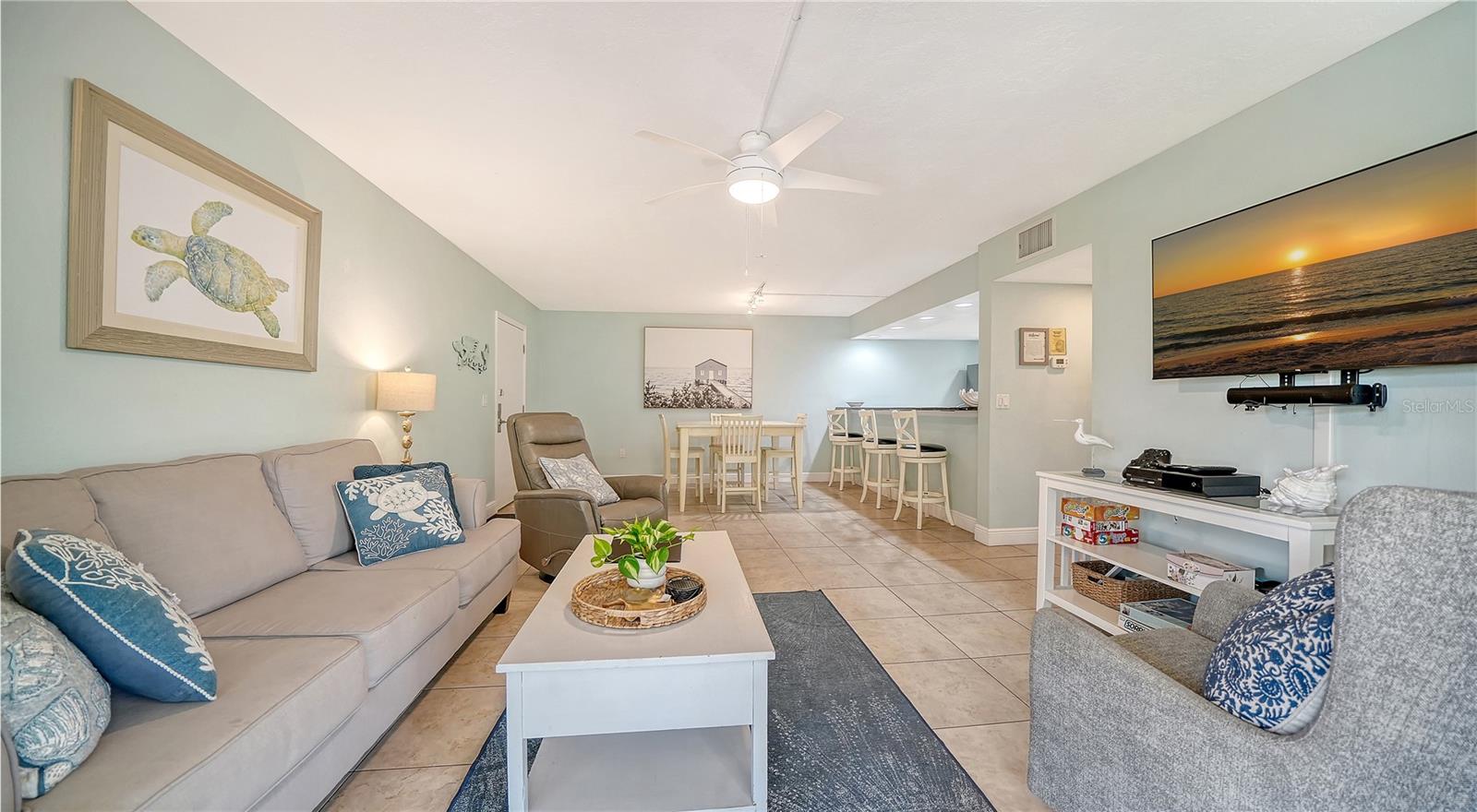 MCCALLS BEACH CASTLE - Residential
