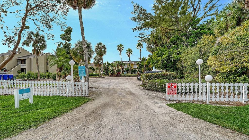 Photo of 5311 Gulf Of Mexico Drive #5, Longboat Key, FL 34228 (MLS # A4691314)