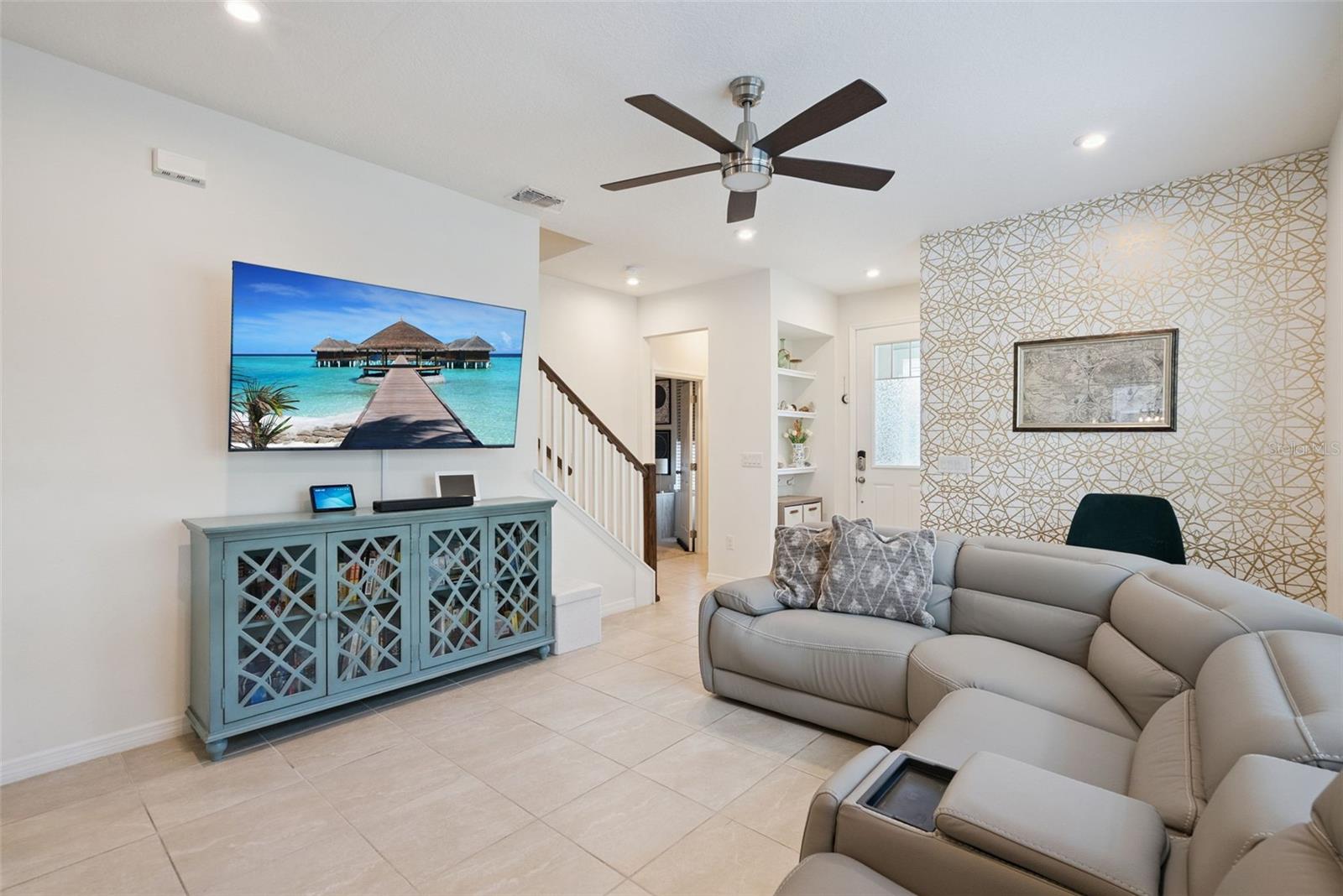 2941 ANGELONIA THORN WAY