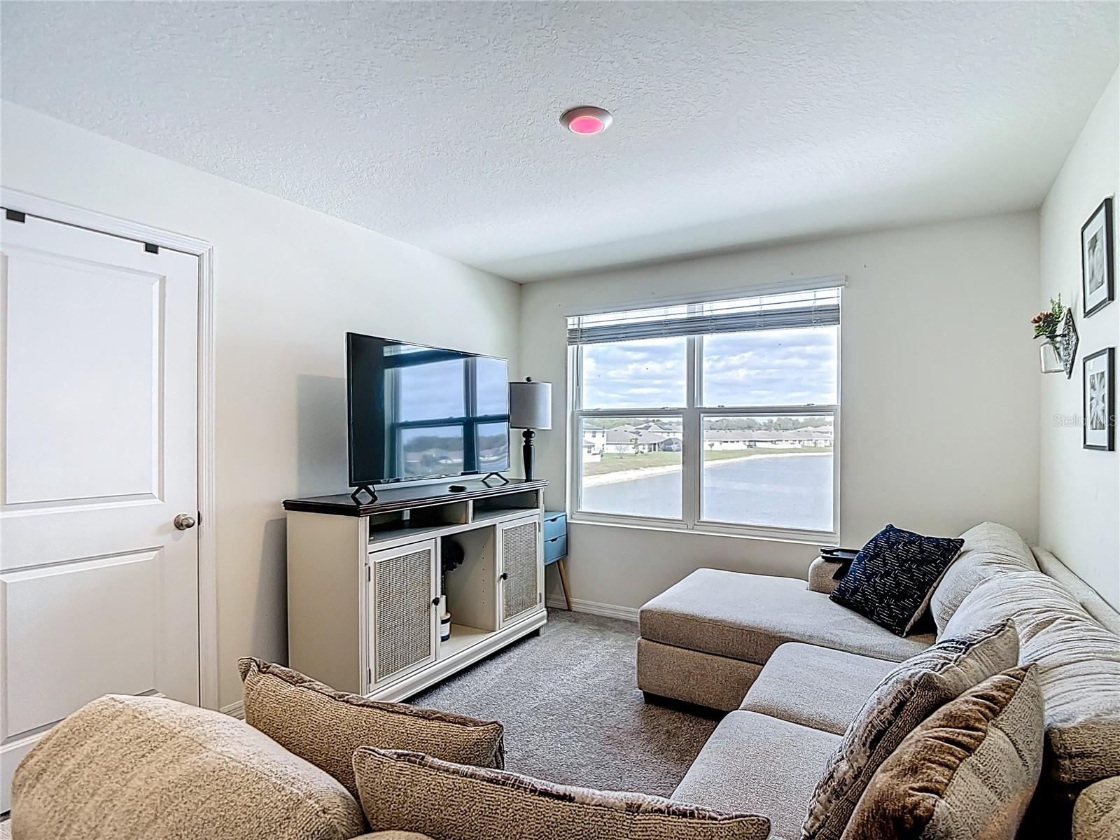 ABBOTT PARK - Residential