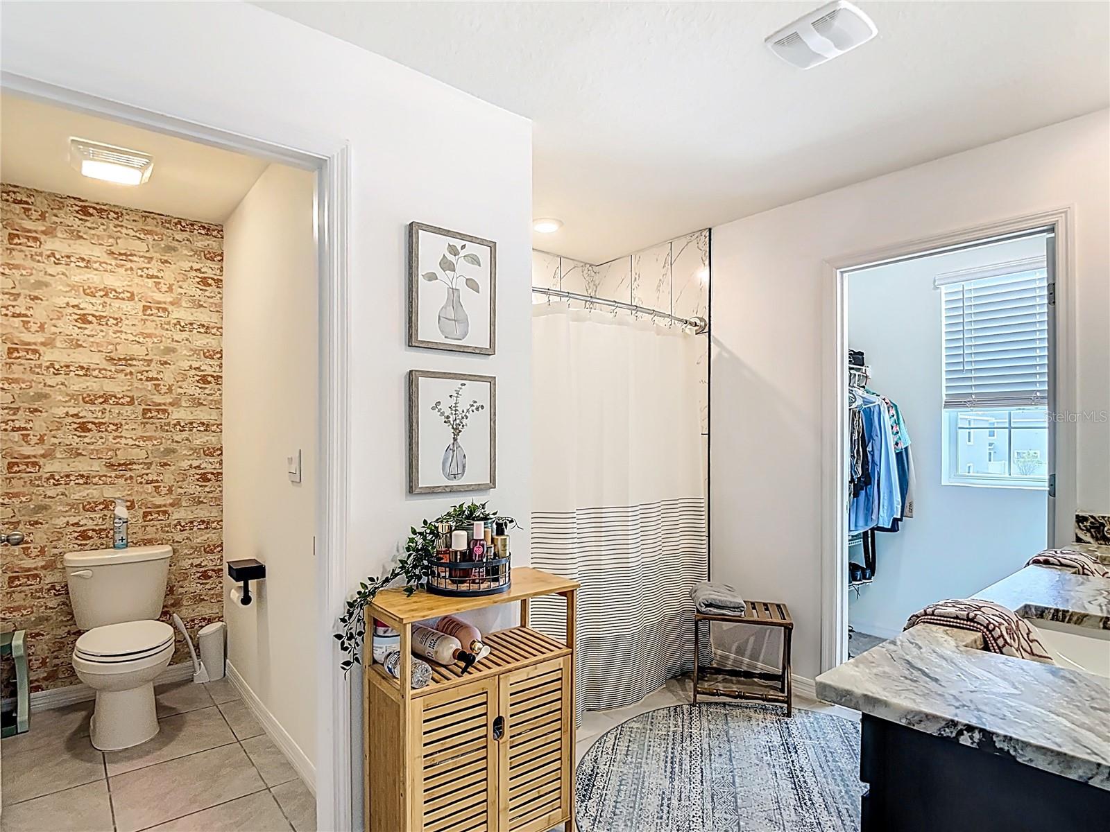 ABBOTT PARK - Residential