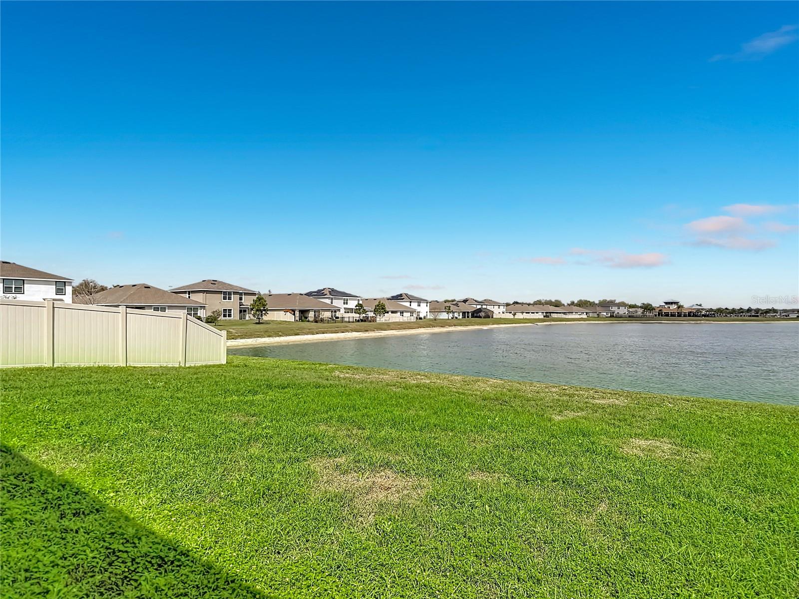 ABBOTT PARK - Residential