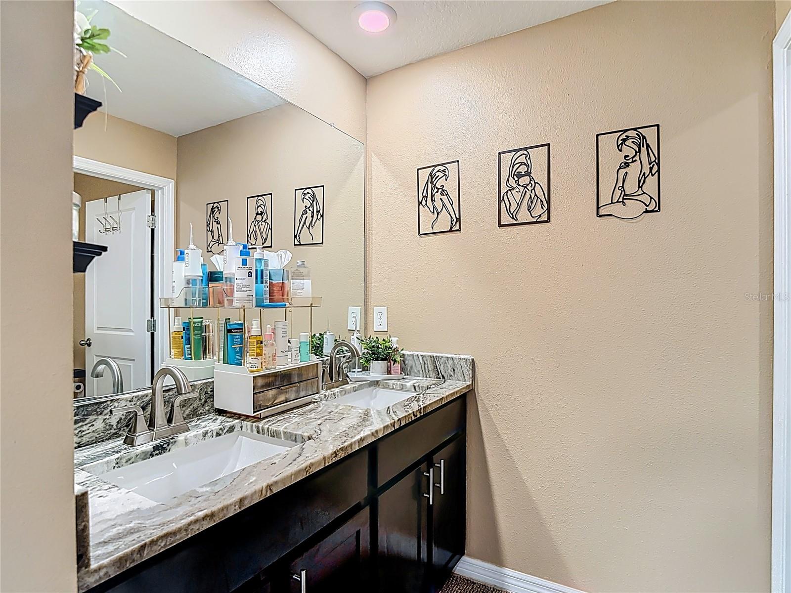 ABBOTT PARK - Residential