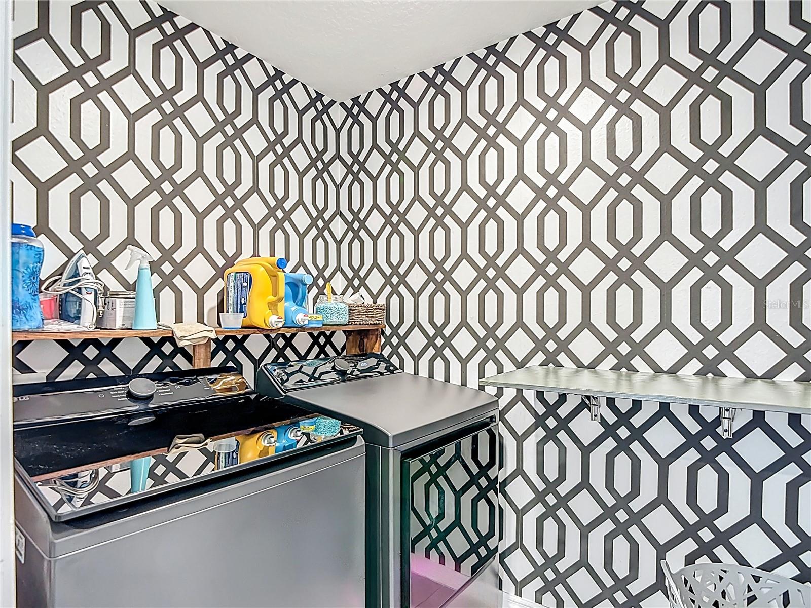 ABBOTT PARK - Residential