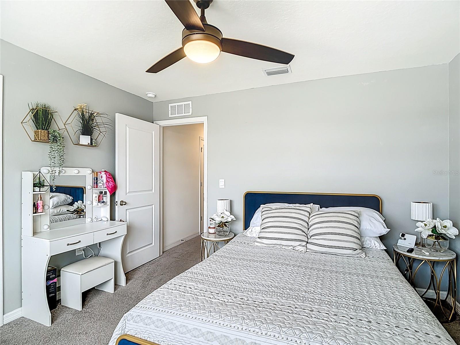 ABBOTT PARK - Residential