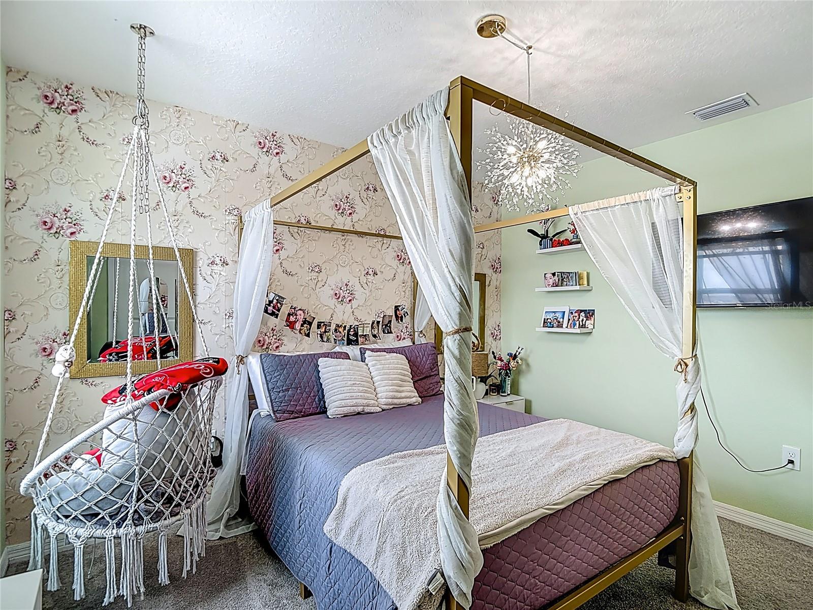 ABBOTT PARK - Residential