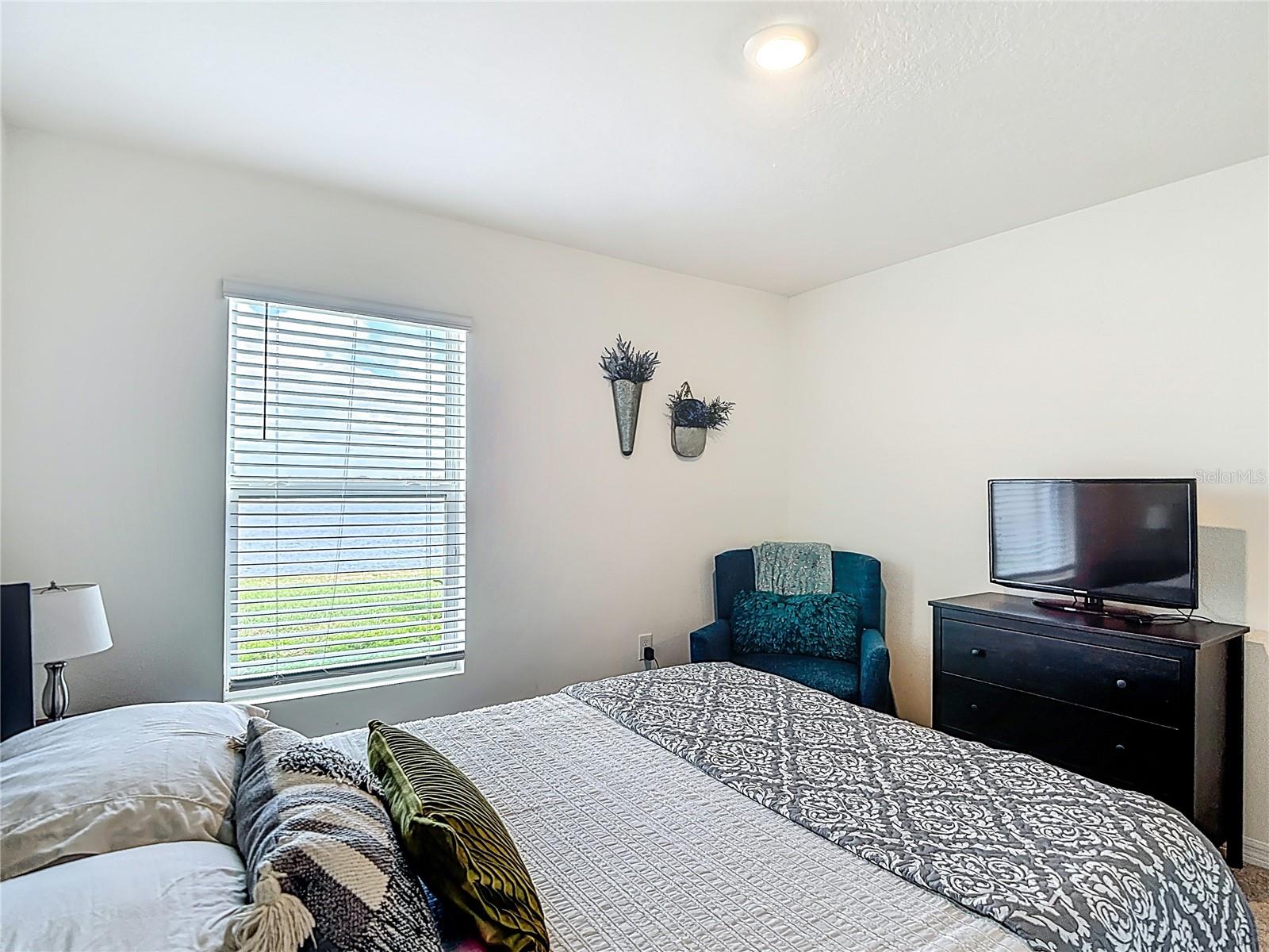 ABBOTT PARK - Residential