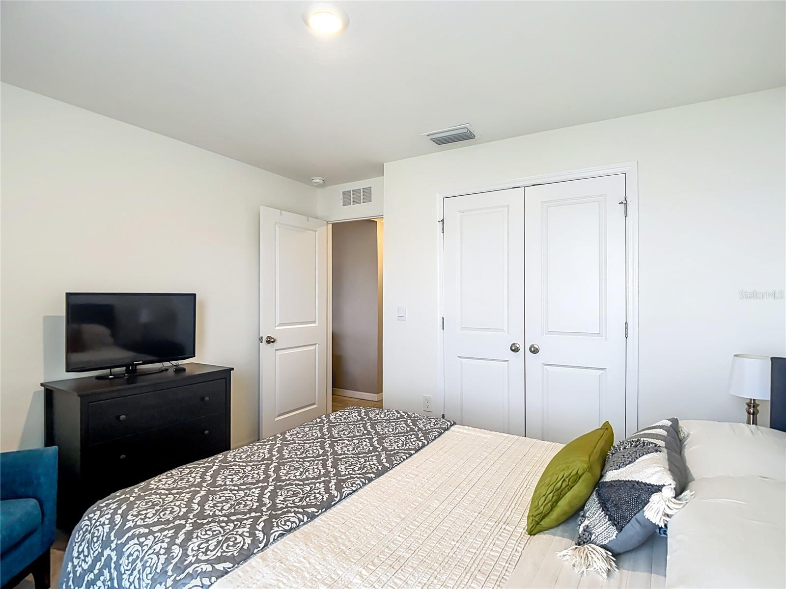 ABBOTT PARK - Residential