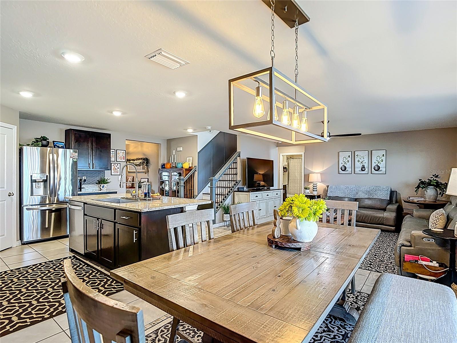 ABBOTT PARK - Residential