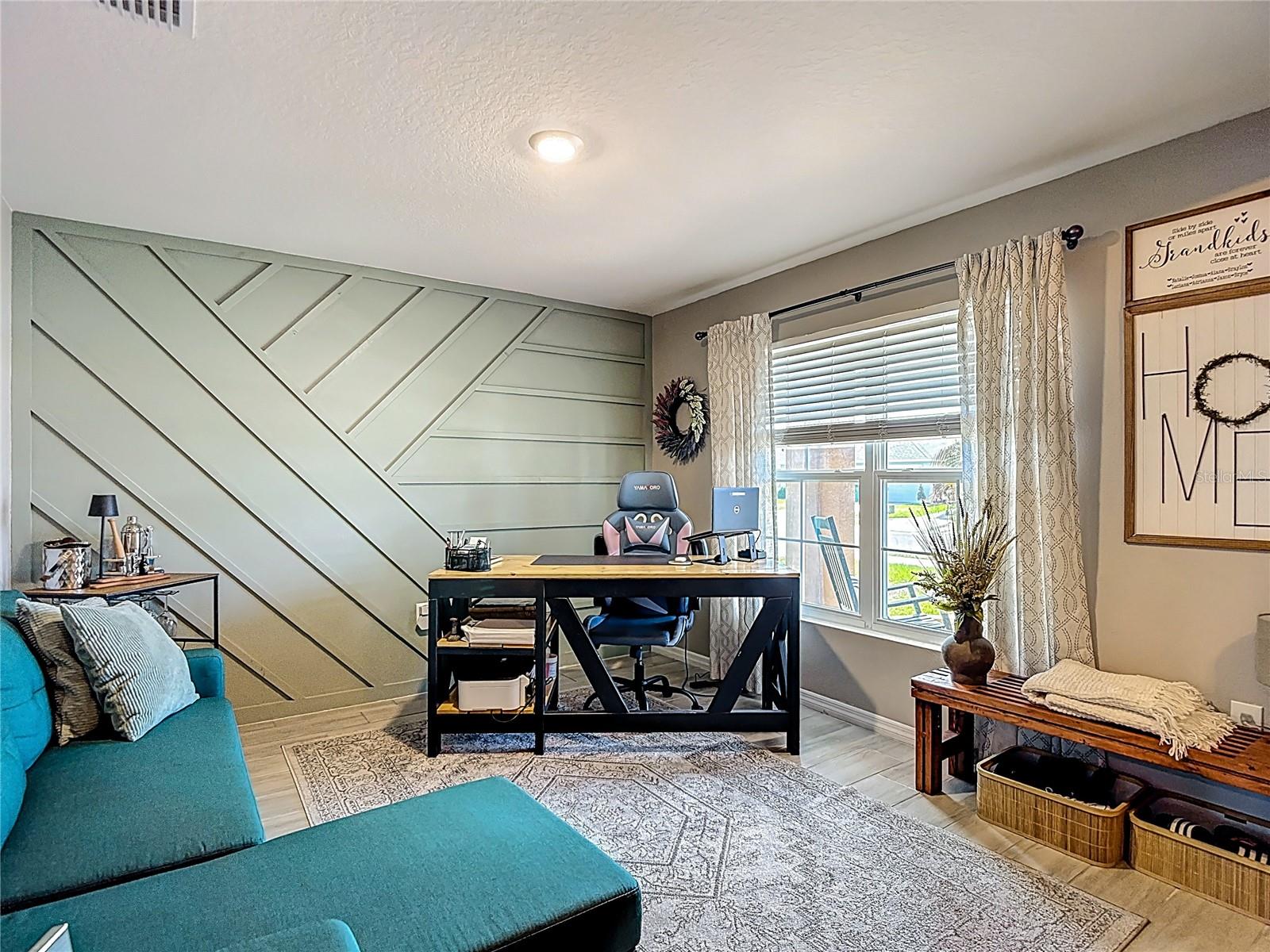 ABBOTT PARK - Residential