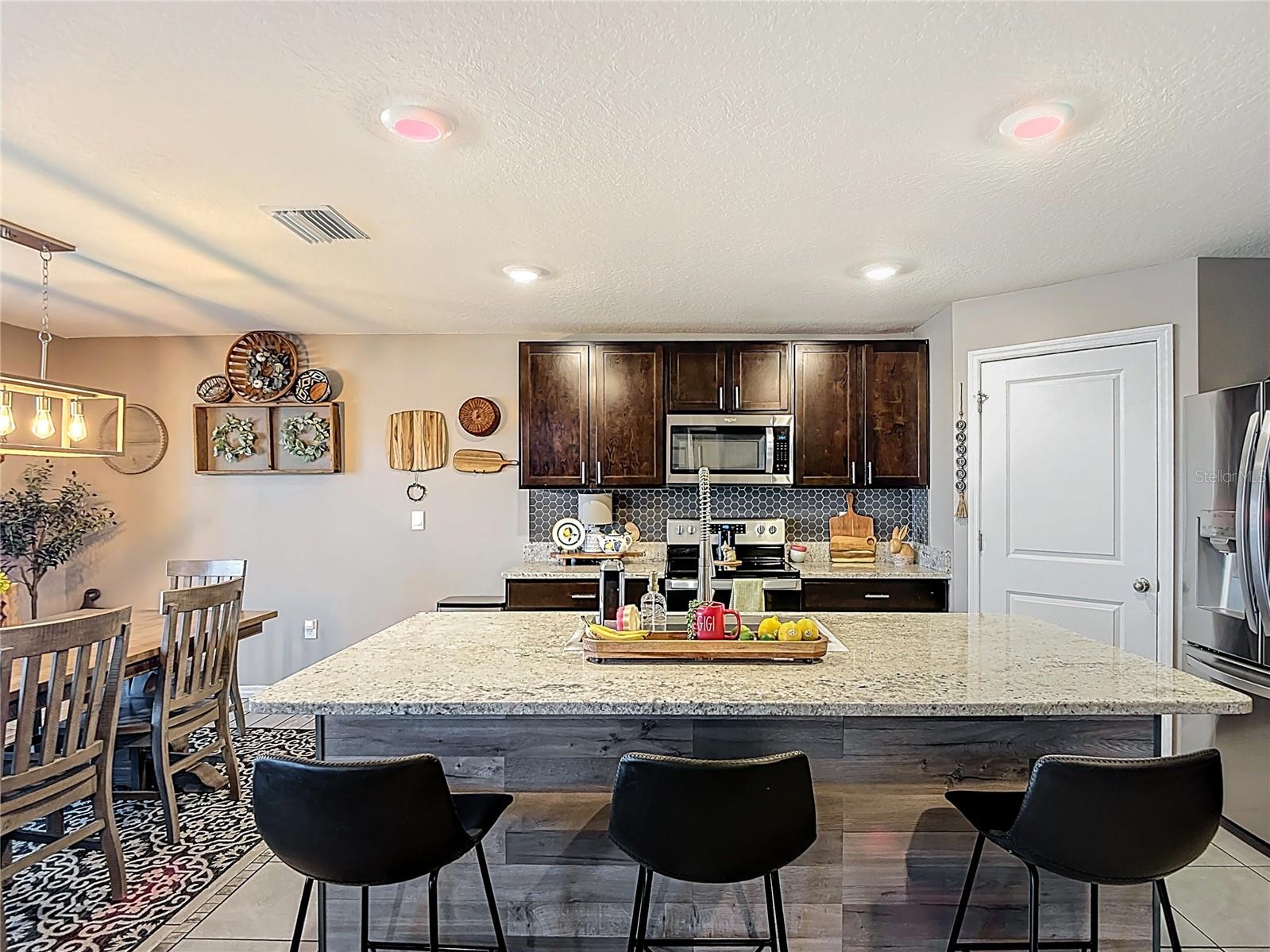 ABBOTT PARK - Residential