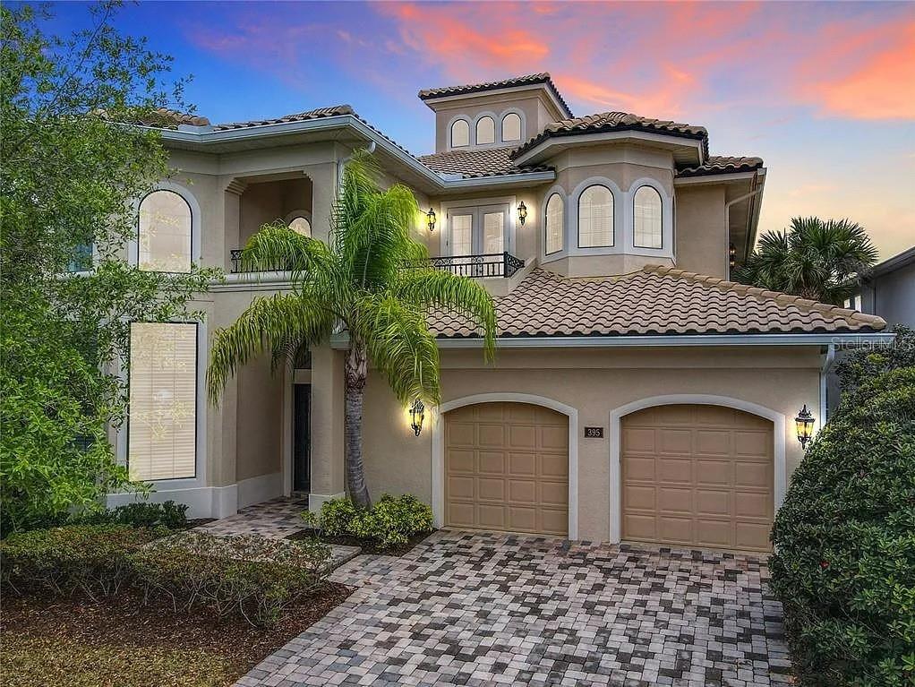 395 MUIRFIELD LOOP