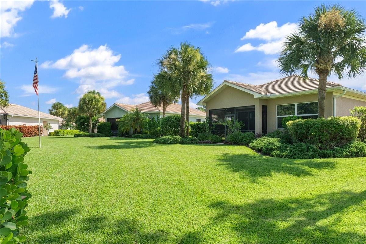 10648 CAMARELLE CIRCLE