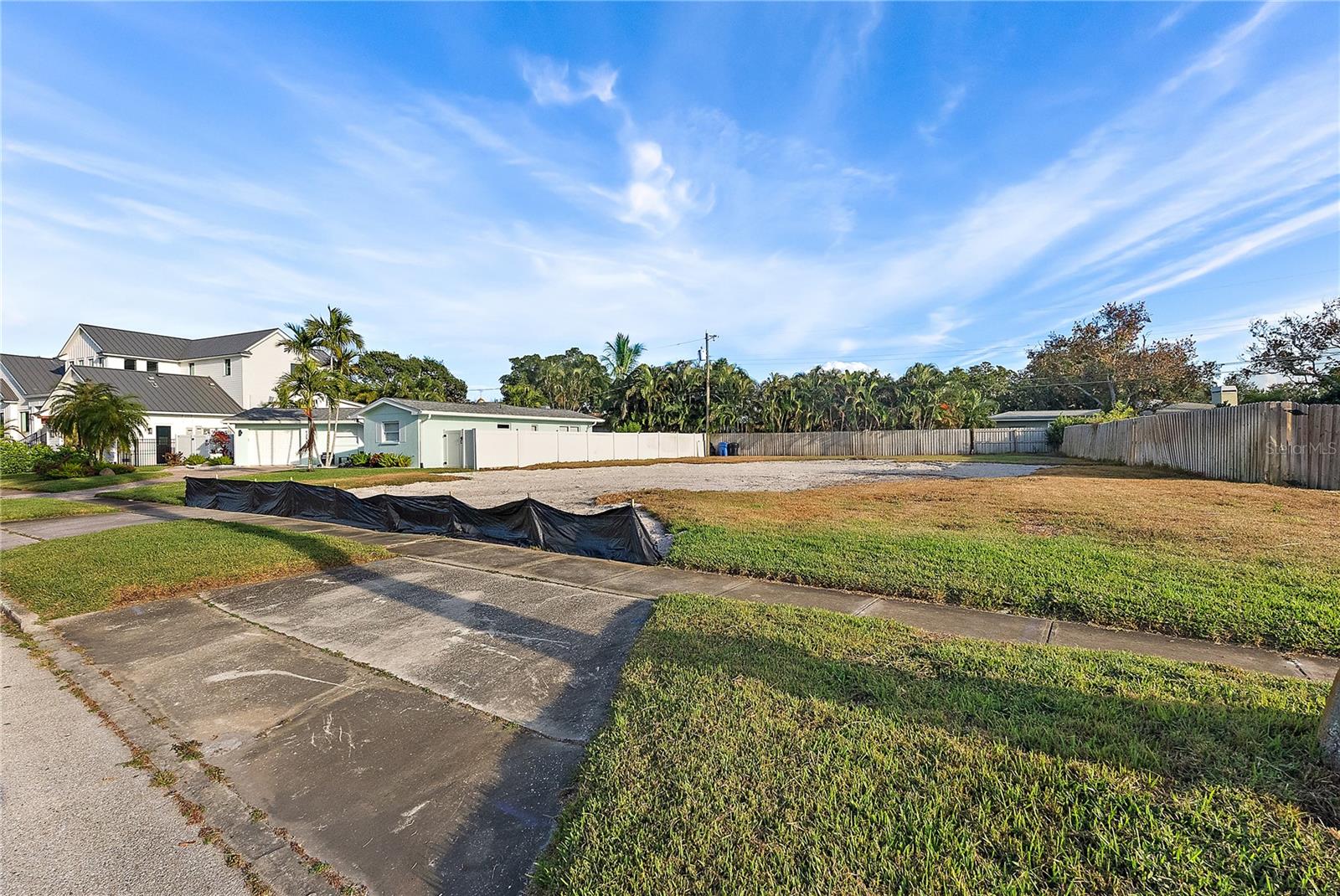 EDEN SHORES SEC 9 - Land