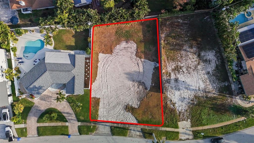 Photo of 1235 Cordova Boulevard NE, St Petersburg, FL 33704 (MLS # TB8487510)