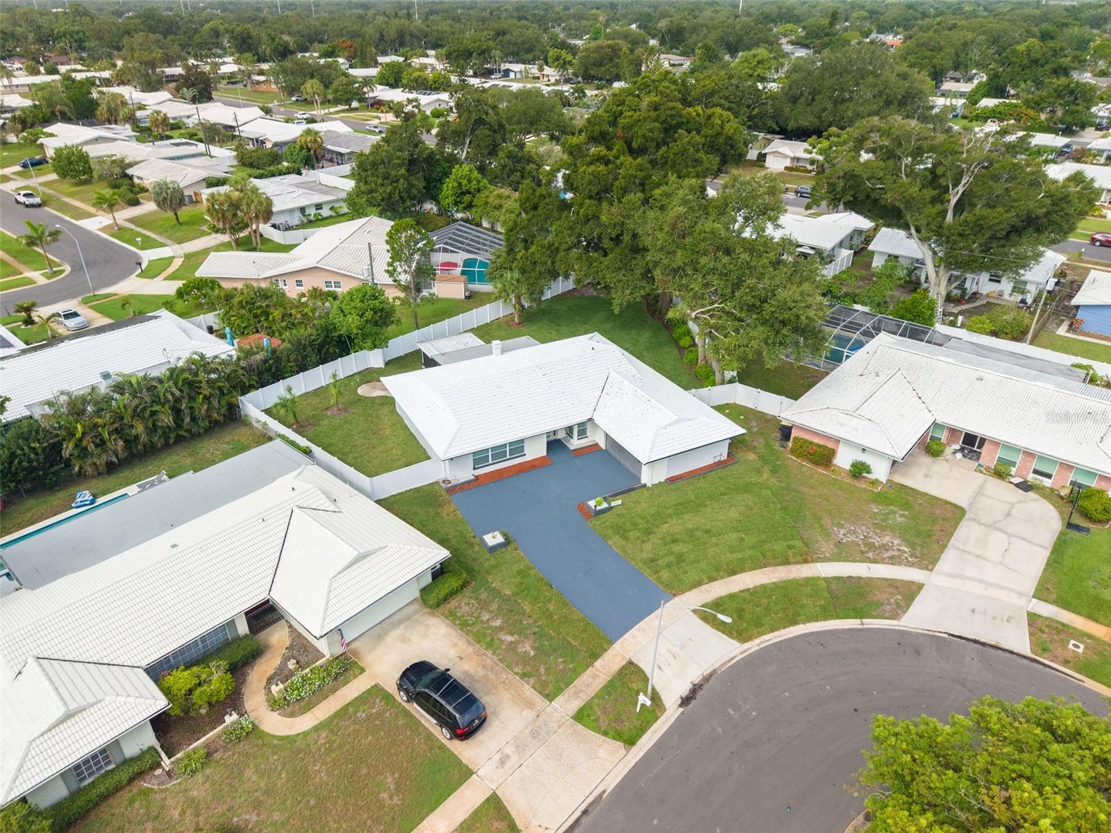 2065 ENVOY COURT