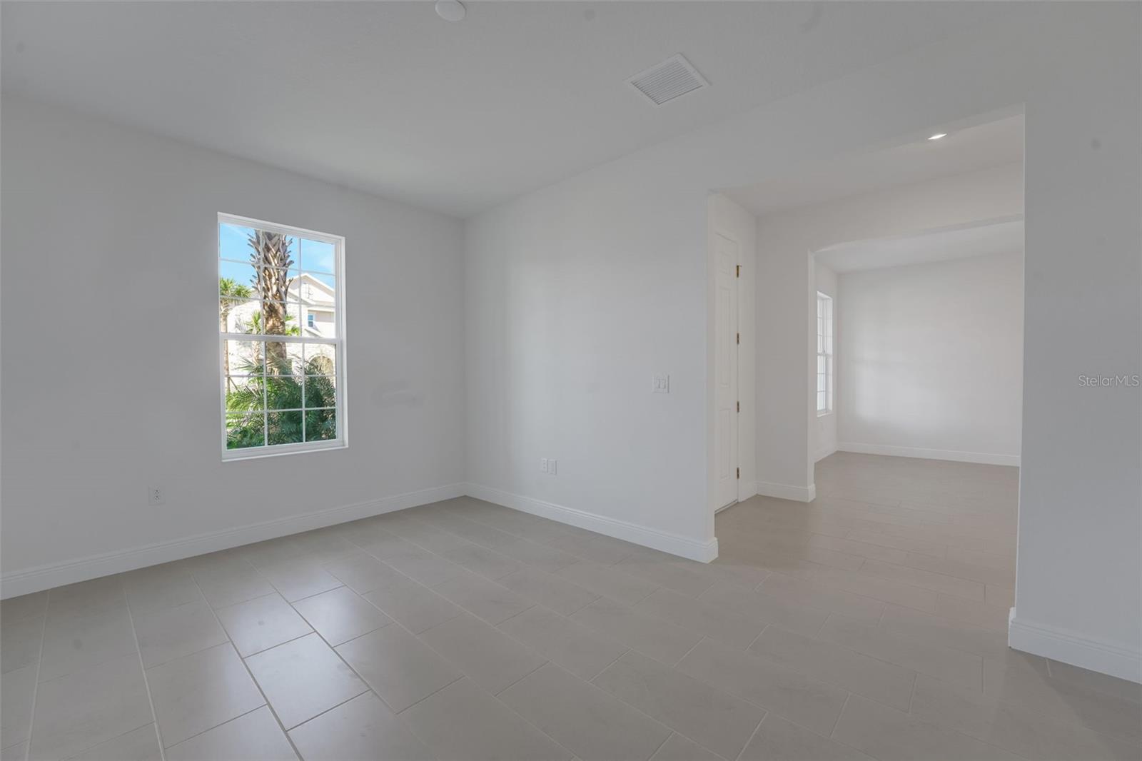 7422 SEA MANATEE STREET