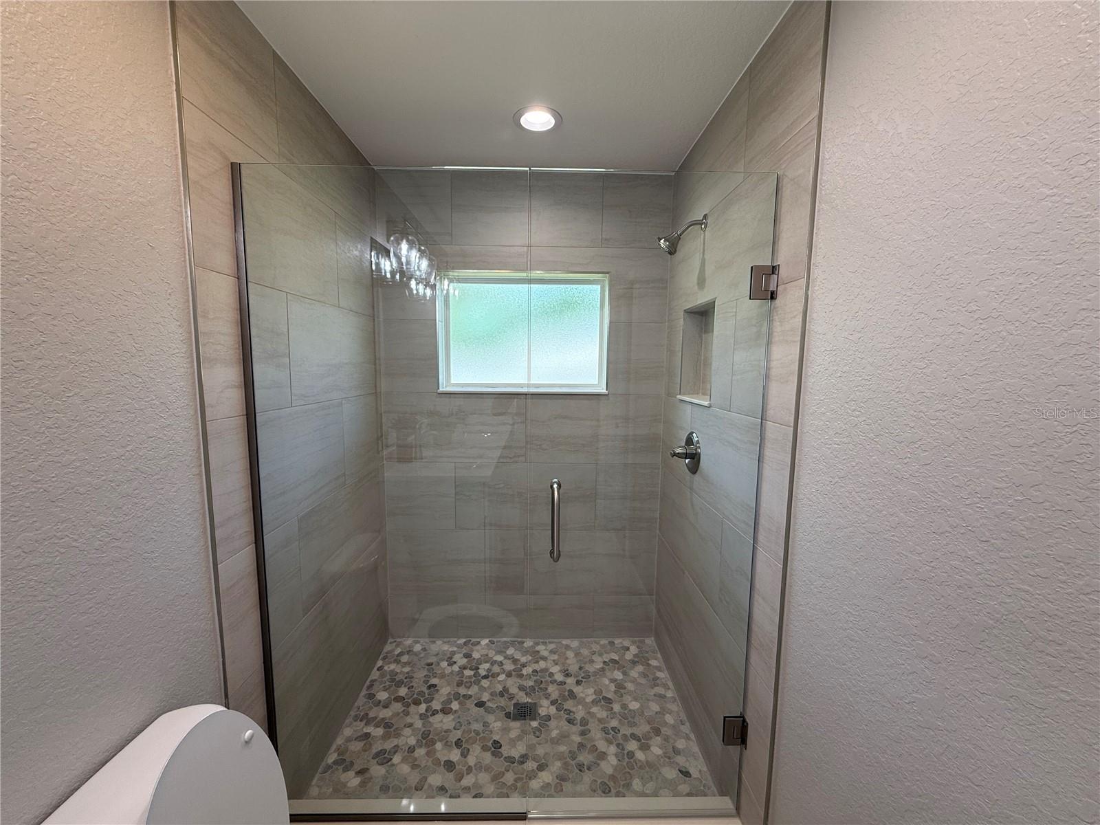 SILVER SPGS SHORES UN 16 - Residential
