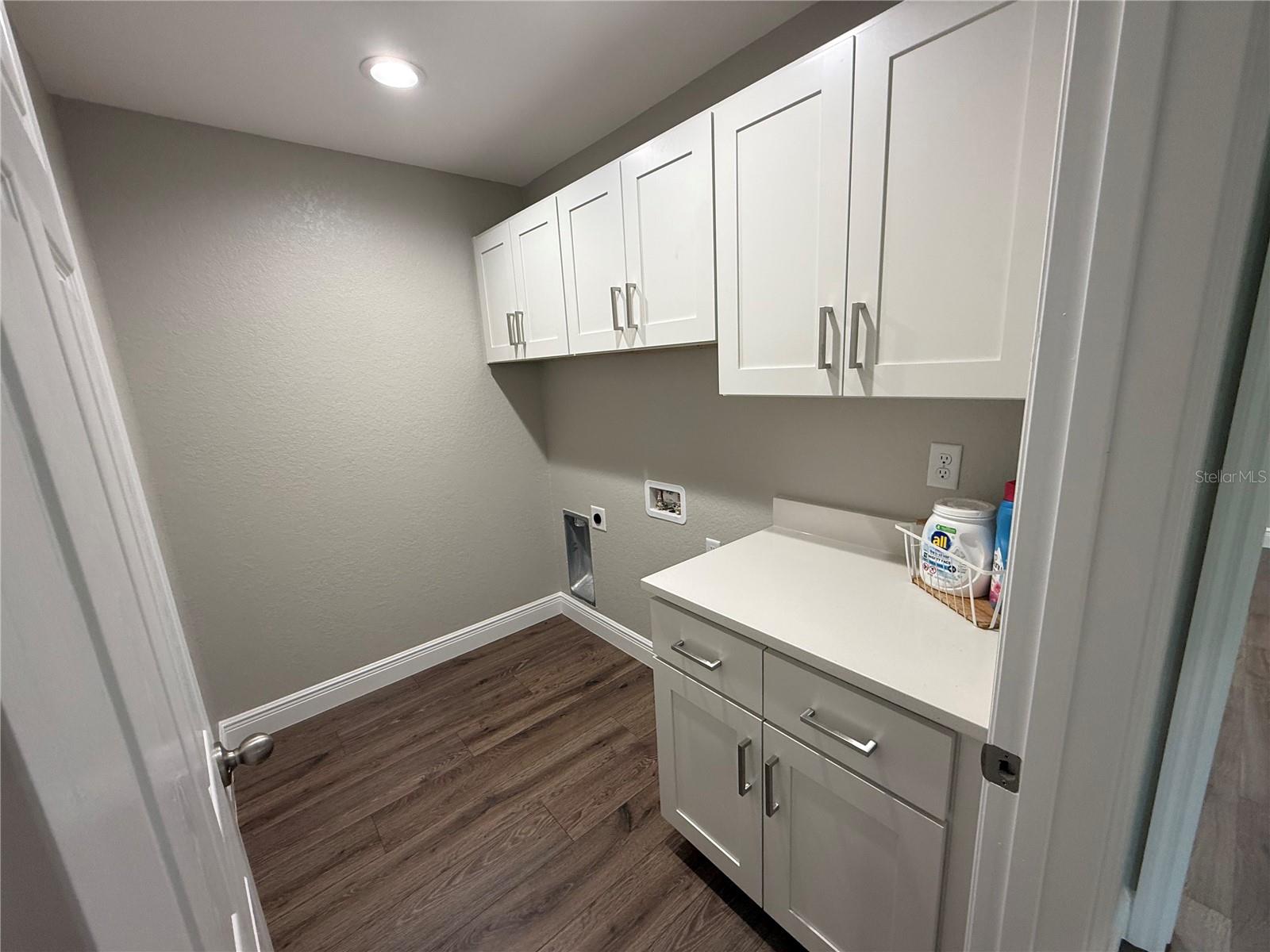 SILVER SPGS SHORES UN 16 - Residential