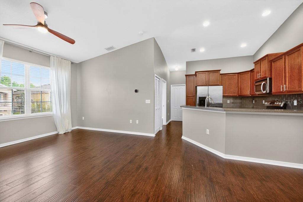 8831 MOONLIT MEADOWS LOOP