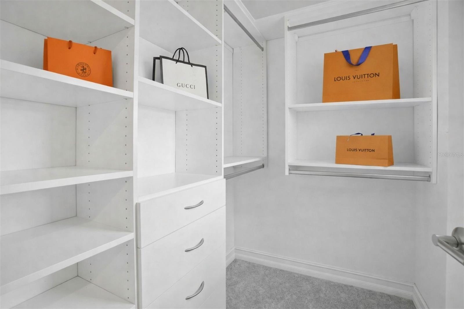 ESTANCIA PH 4 - Residential