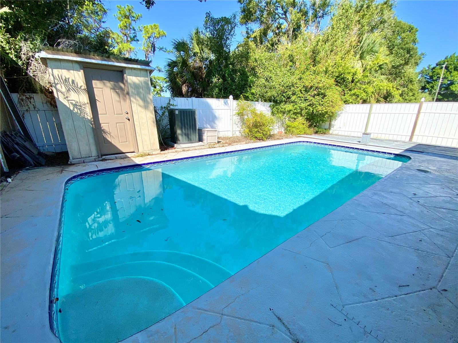 BRENTWOOD ESTATES - Residential