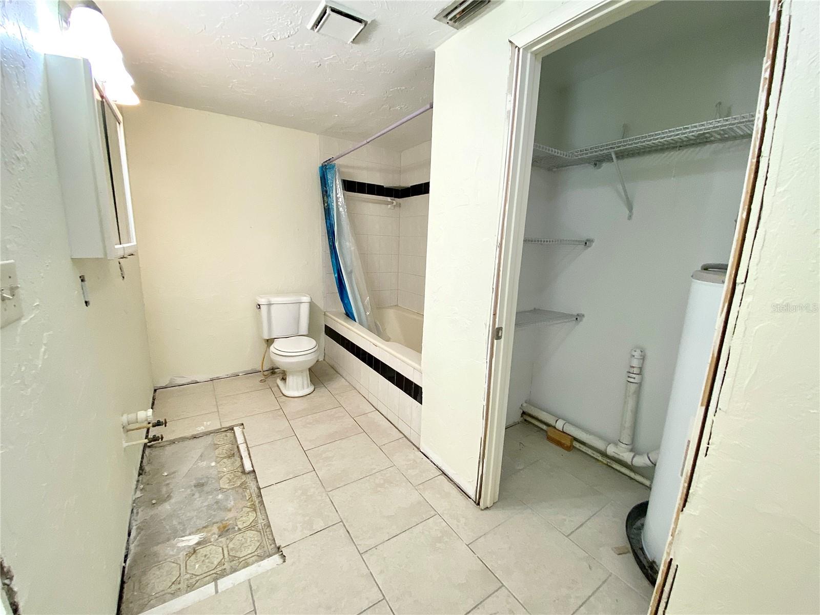 BRENTWOOD ESTATES - Residential