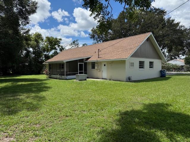 1207 N AMELIA AVENUE