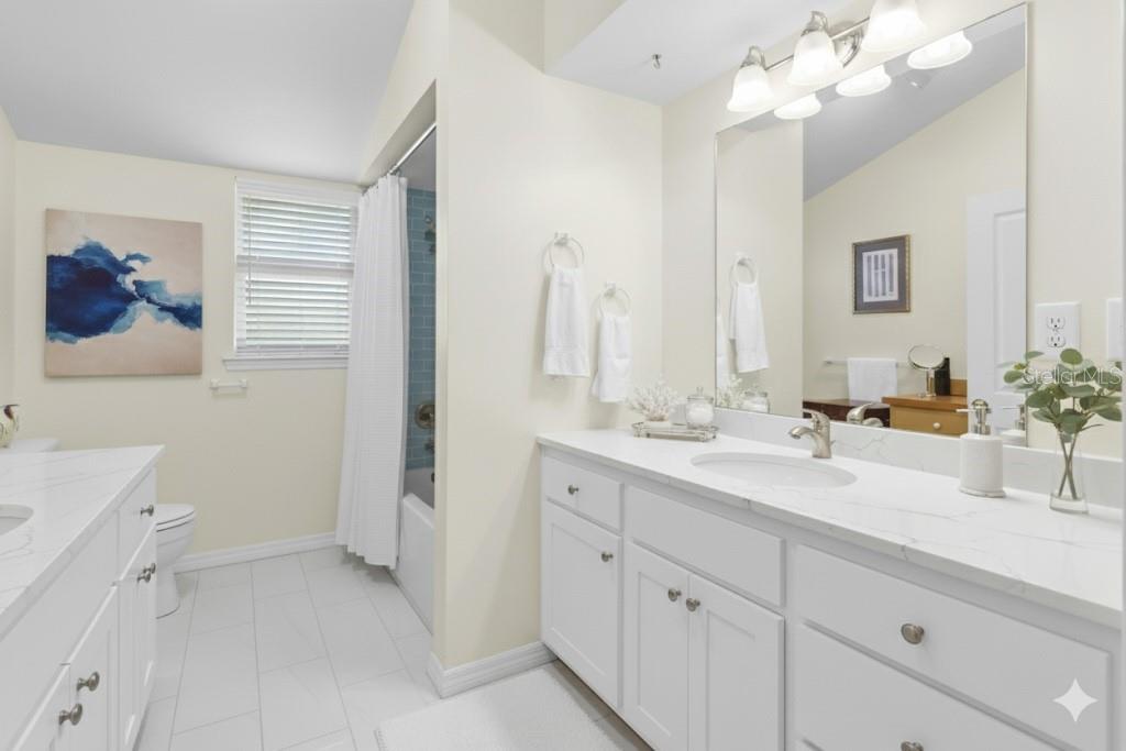 HARBOR HEIGHTS - Residential