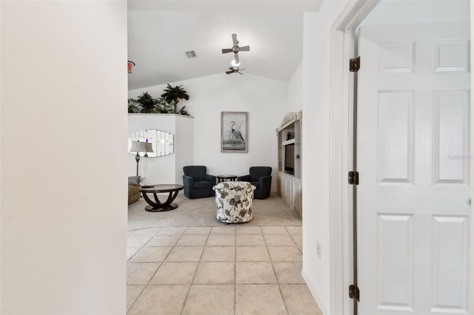 2906 CAPTAINS COURT