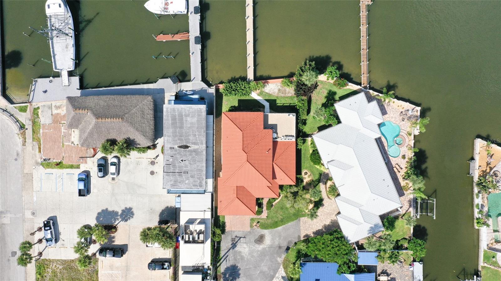 122 CORAL WAY