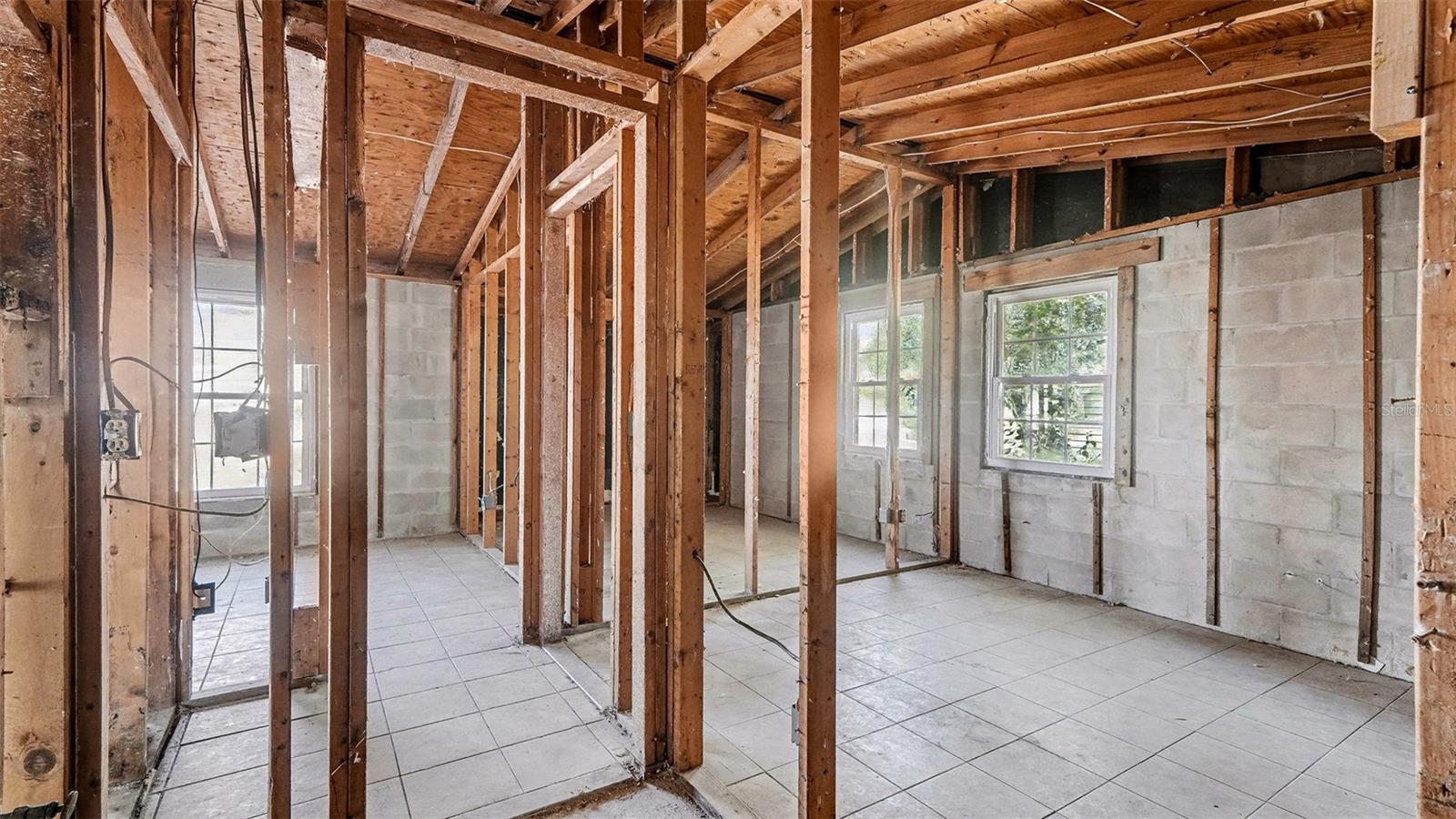 DEXTER PARK VILLAS UNREC SUB - Residential