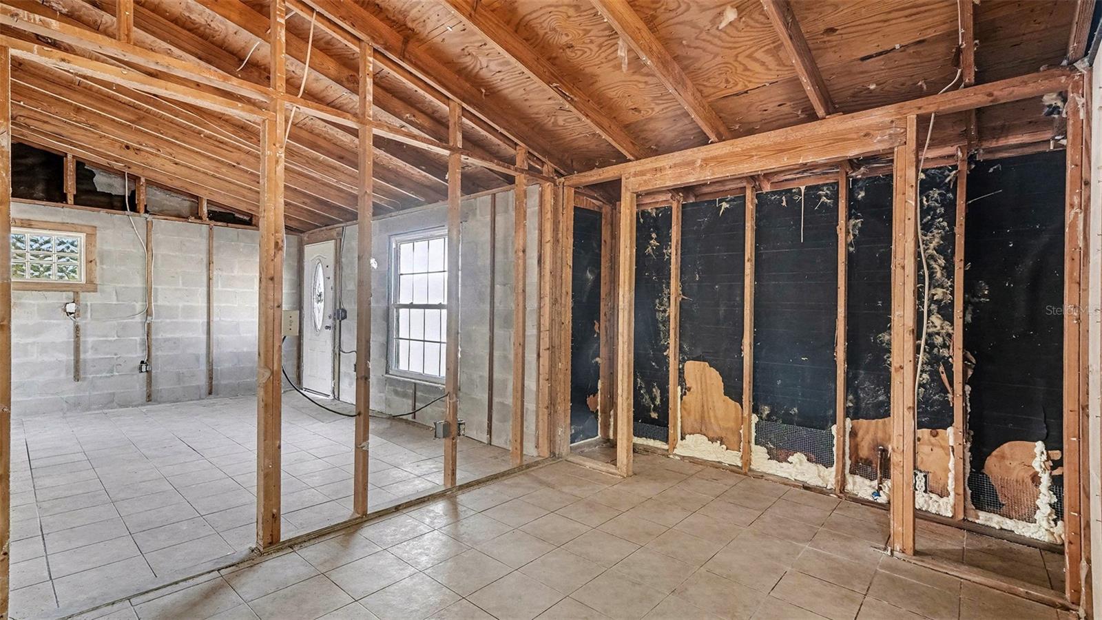 DEXTER PARK VILLAS UNREC SUB - Residential