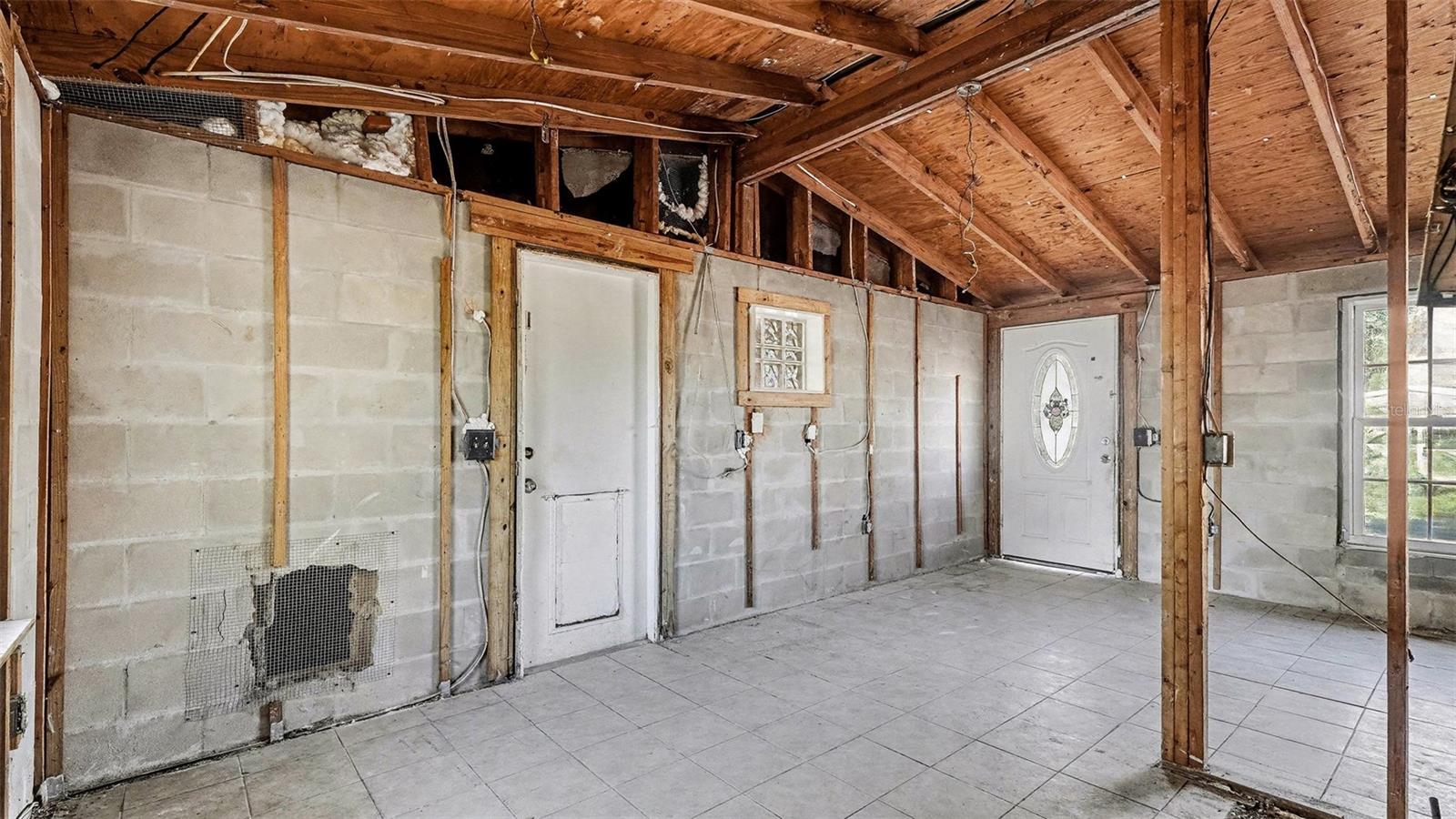 DEXTER PARK VILLAS UNREC SUB - Residential