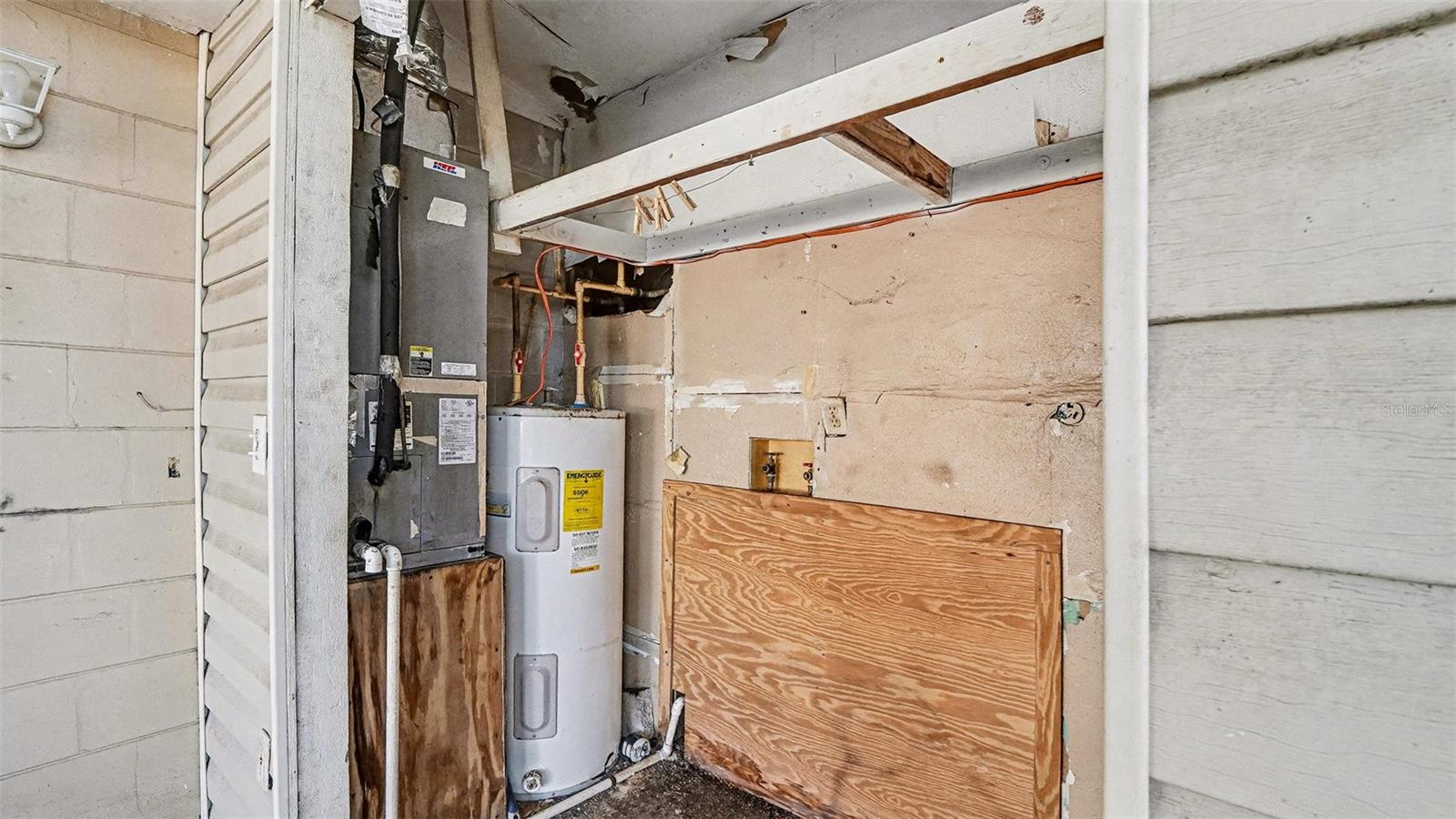 DEXTER PARK VILLAS UNREC SUB - Residential