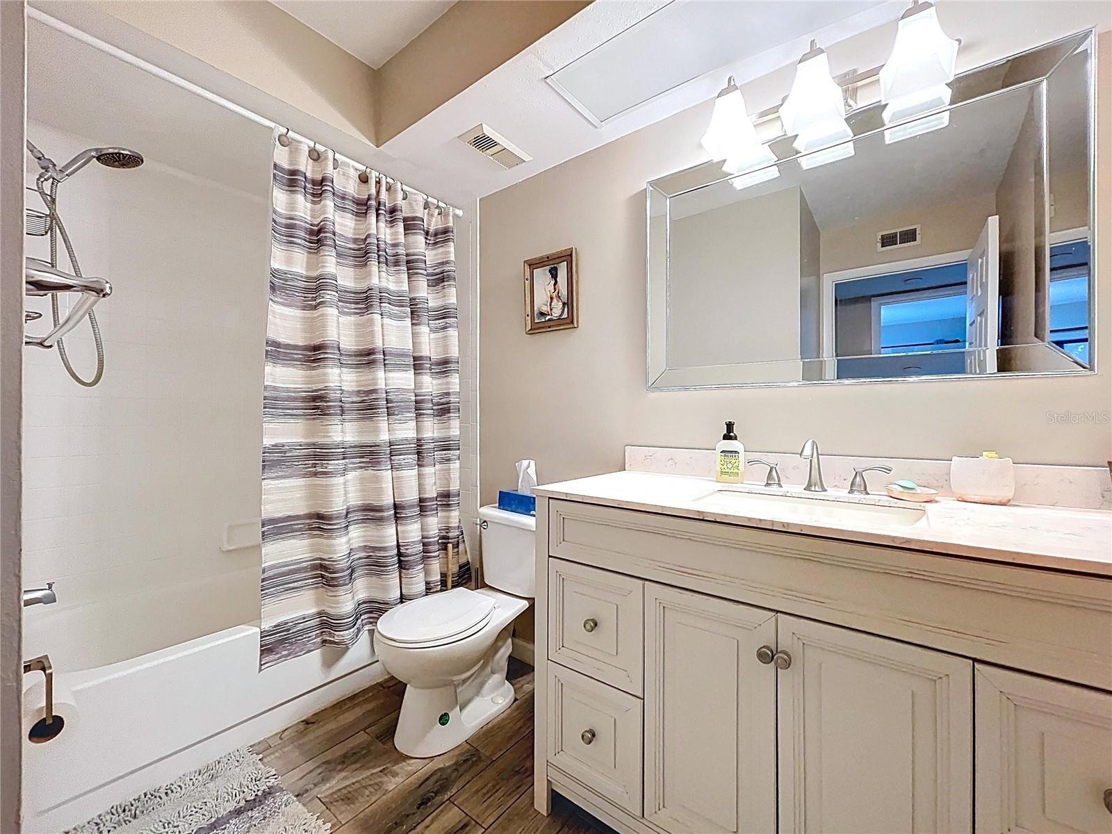 INVERNESS CONDO - Residential