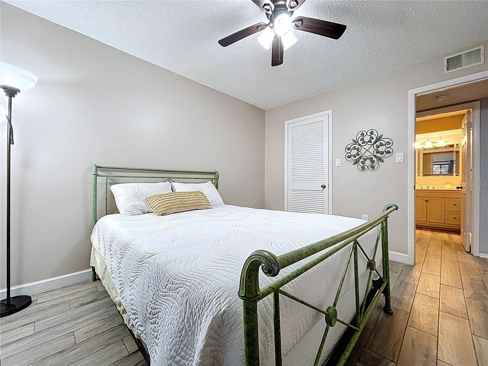 INVERNESS CONDO - Residential