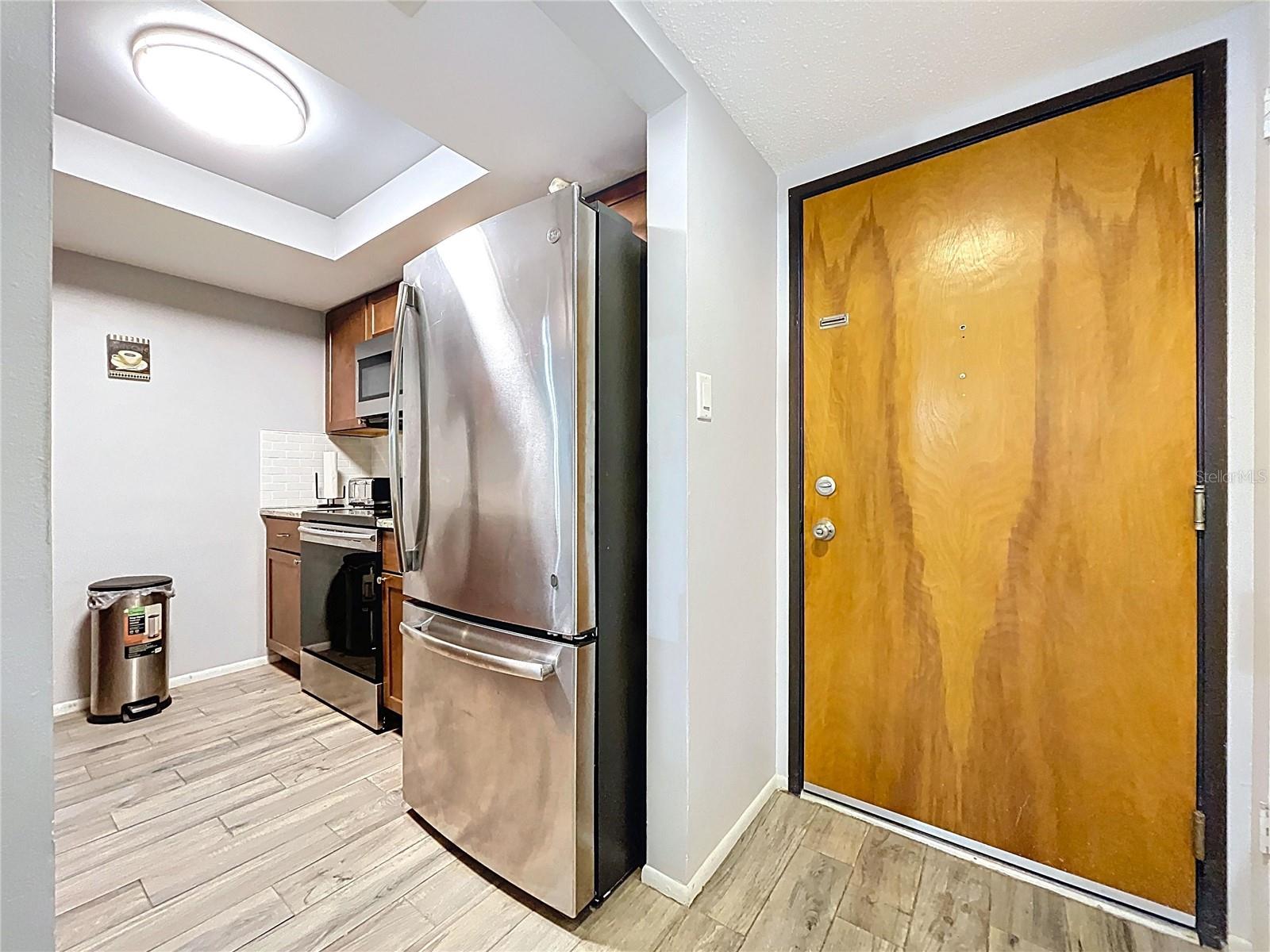 2587 COUNTRYSIDE BOULEVARD 6107