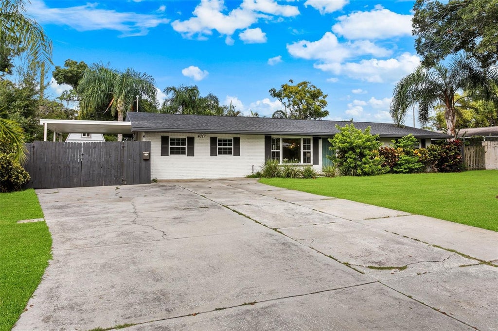 Photo of 412 Deville Drive E, Largo, FL 33771 (MLS # TB8551428)