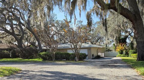 Photo of 34041 Highland Road, Leesburg, FL 34788 (MLS # G5104831)